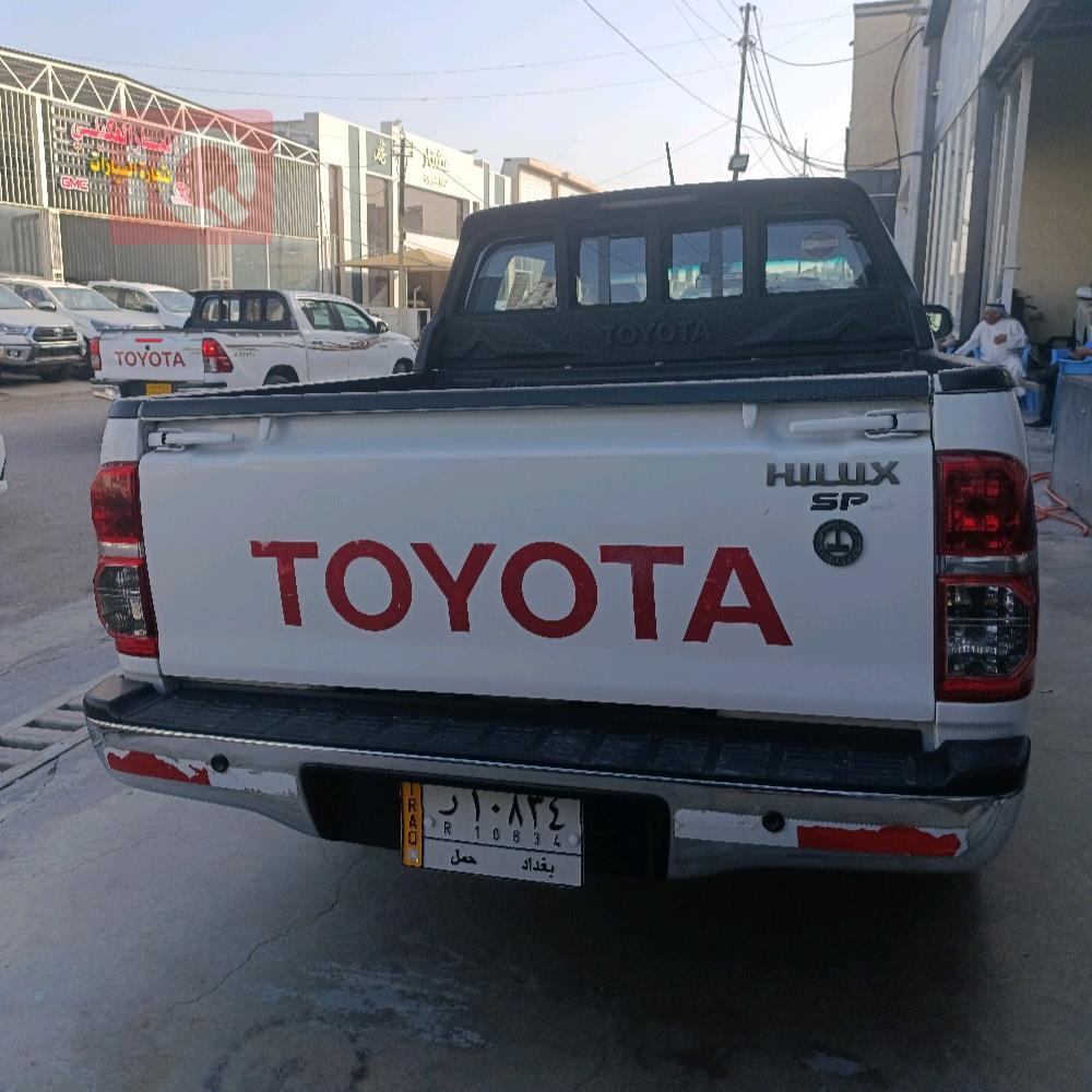 Toyota Hilux